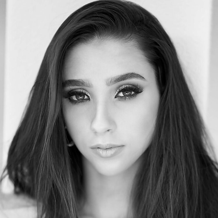 Jade Syrett