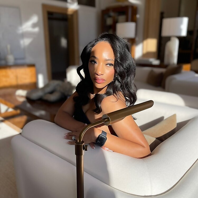 Tonza Christian