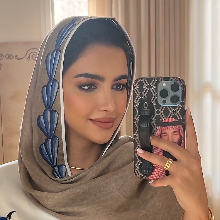 Najla Alwadaani‎