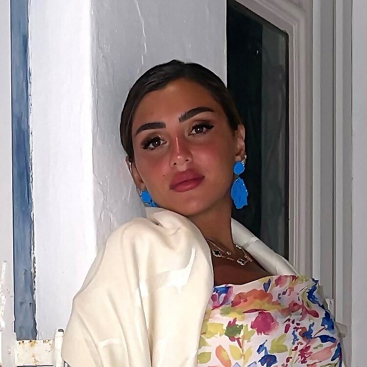‎Yasmeen Dakheel‎