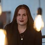 Laura Kneidl