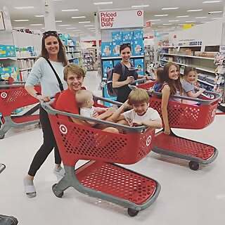 Target Deal Sisters
