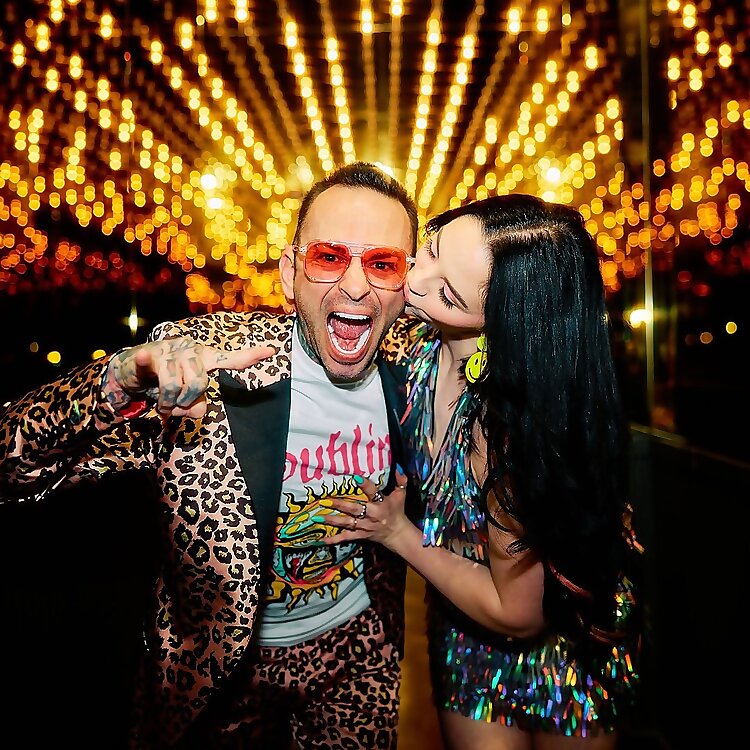  Dan & Bri