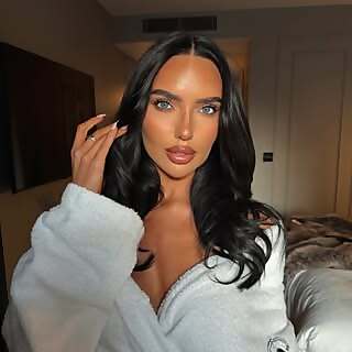 Jazmine Jayne Nichol