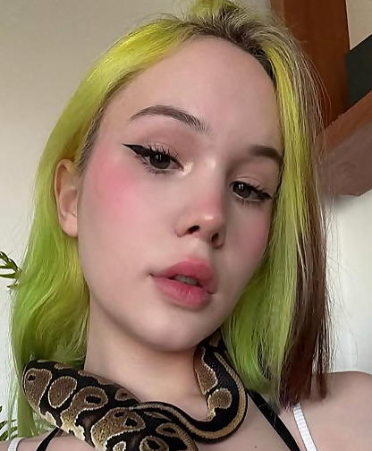 Eva Peaches