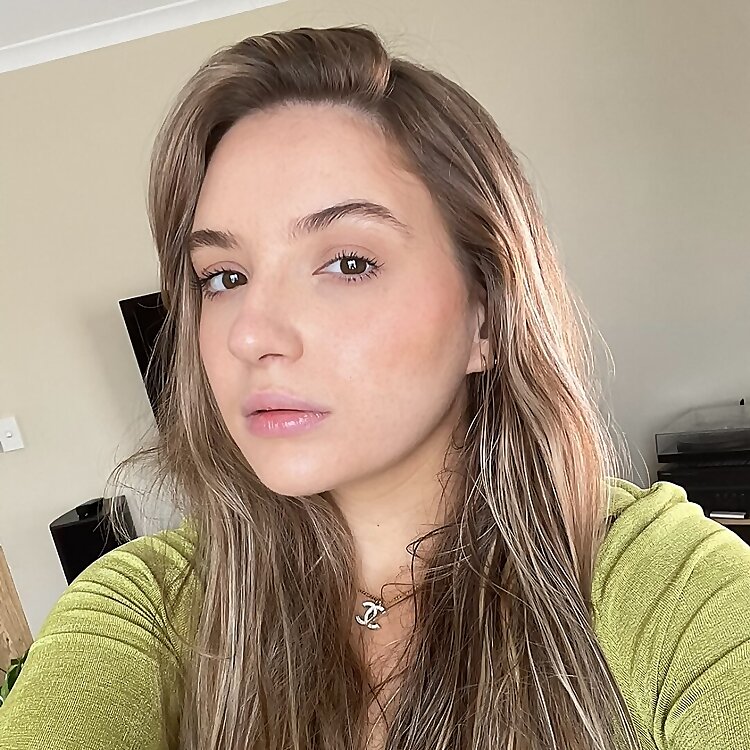 Tara Leenel