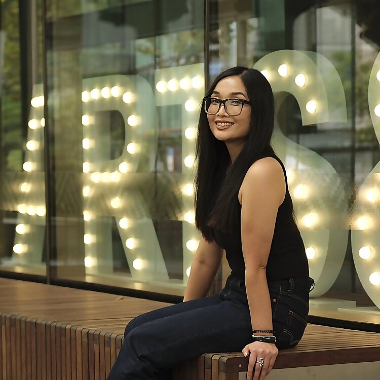 Elena Tang