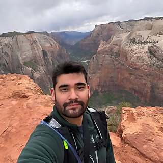 Chris DeLeon
