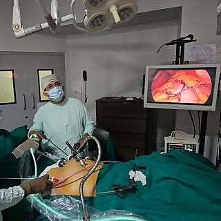 Dr Manish Motwani
