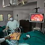 Dr Manish Motwani