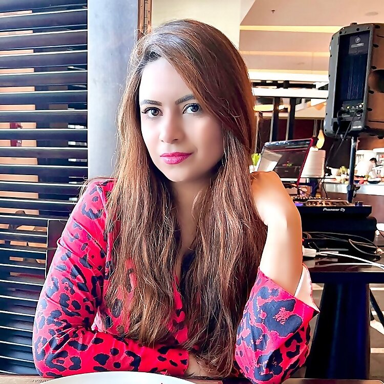 Nazia Manzoor