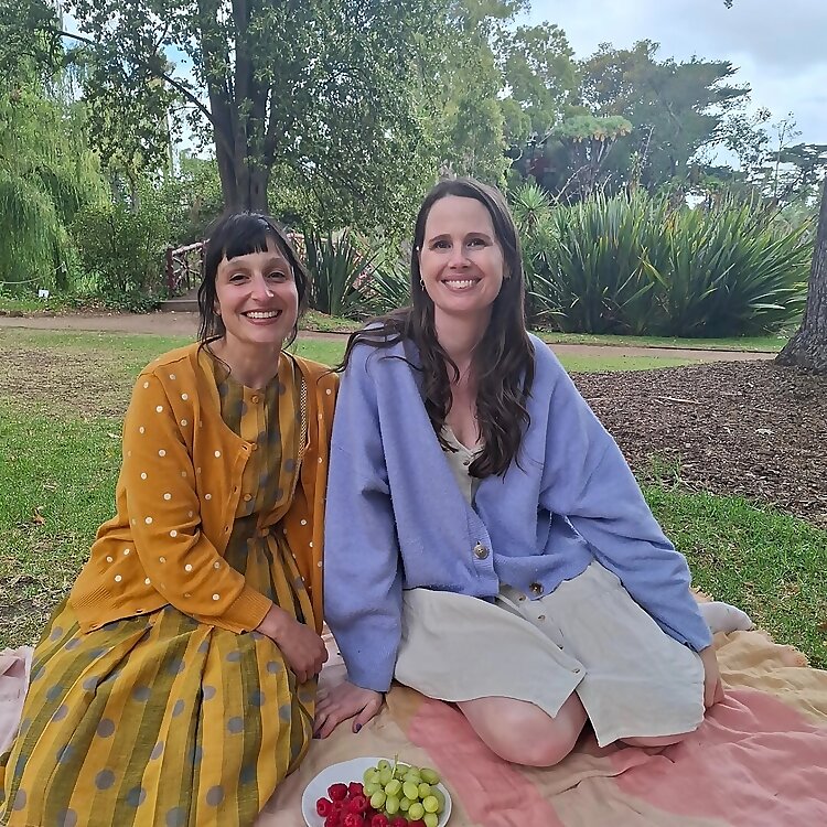  Margo & Eve