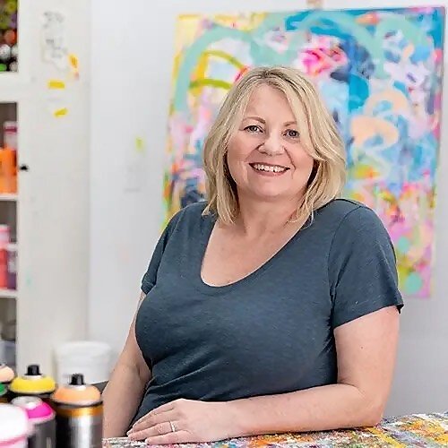 Lesley Grainger