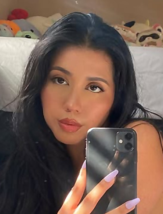 Top 20 Pakistani OnlyFans Influencers in 2026