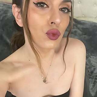 lacey phoenix