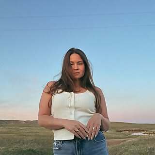 Chelsea E. Combe