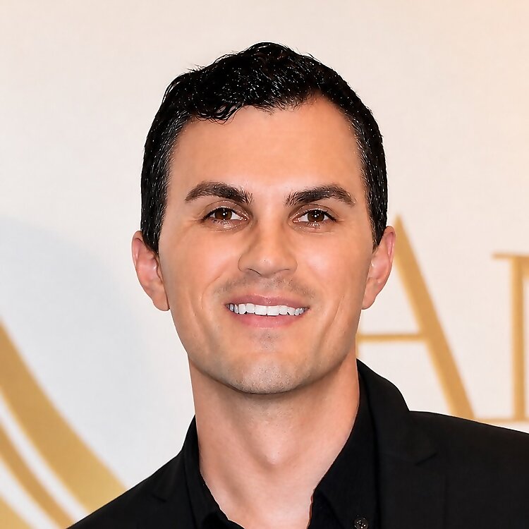 Dr. Keean Kirk