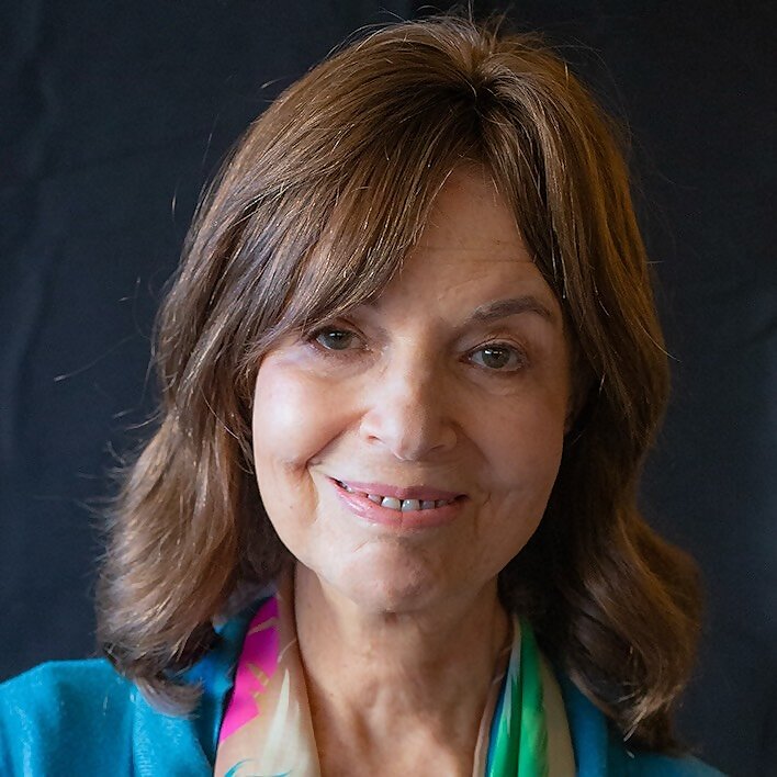 Lora Arbrador