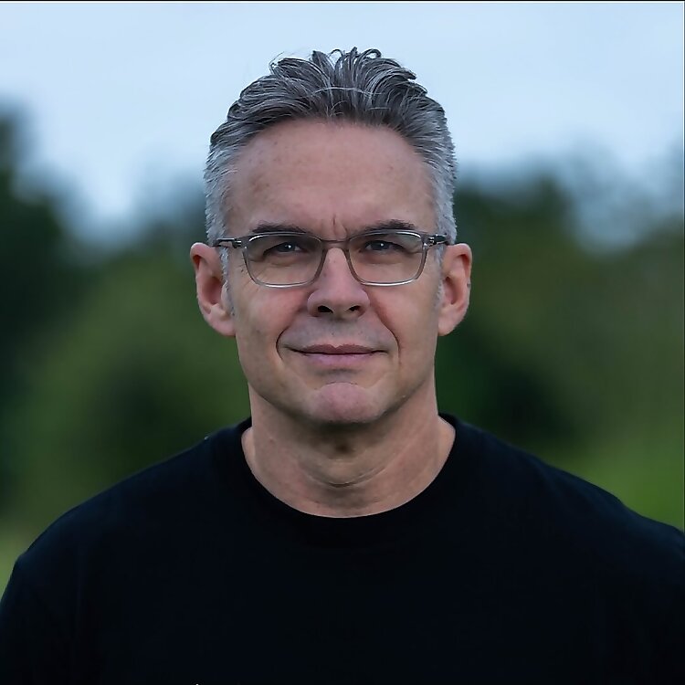 Scott Thomas