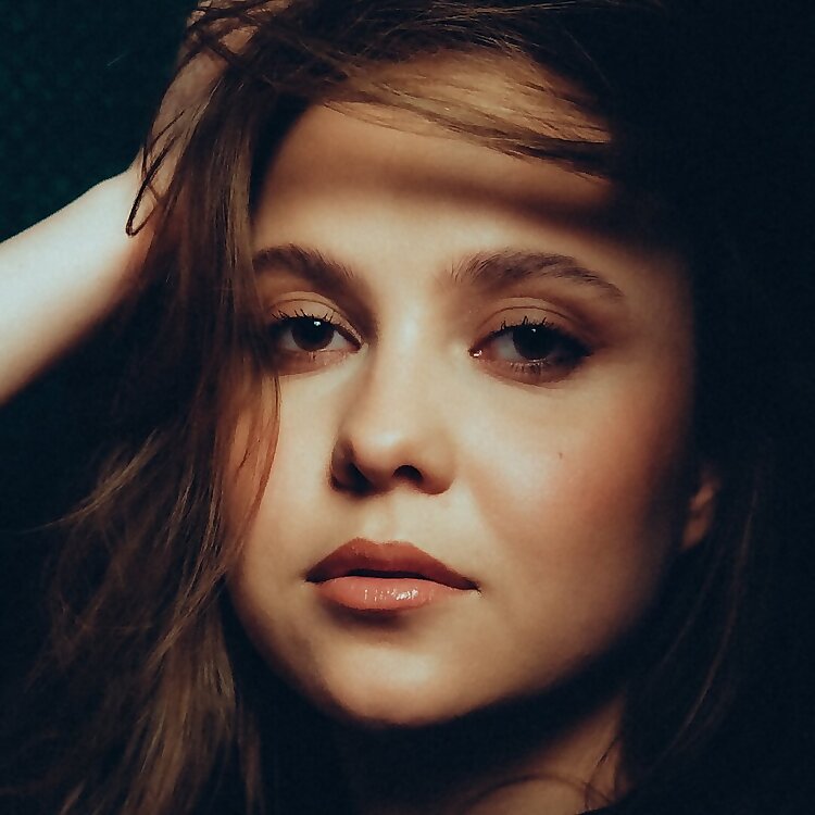 Alika Milova