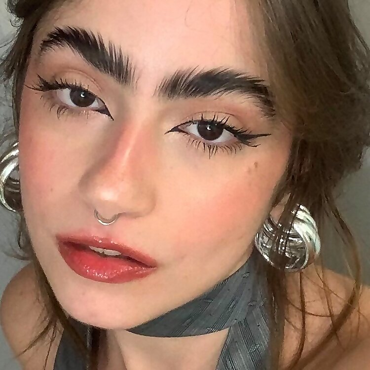 Júlia Pellegrini