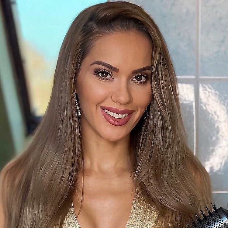 Aniko Katona