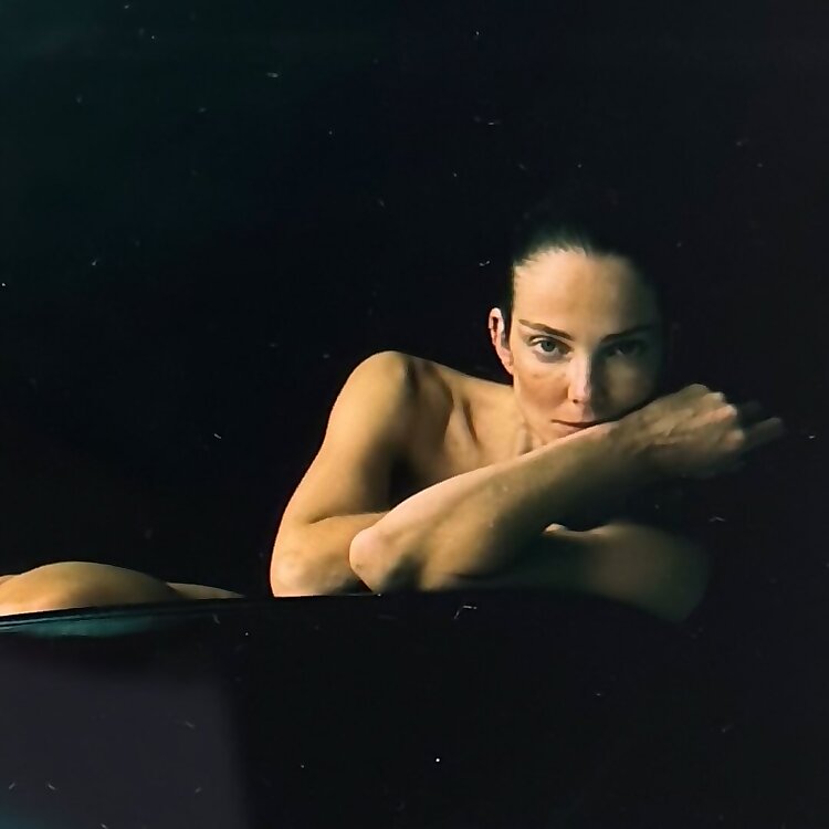 Eniko Mihalik 