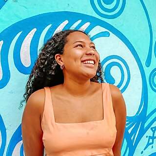  Malia Wakinekona