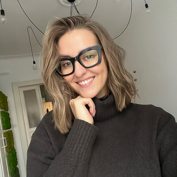 Zsanett Erdei