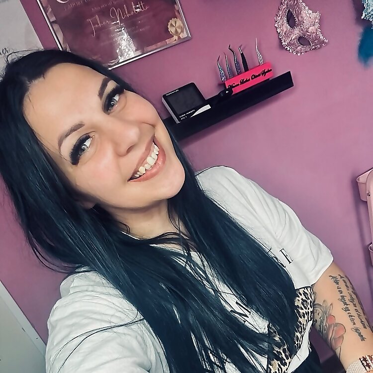 Nikoletta Fhr
