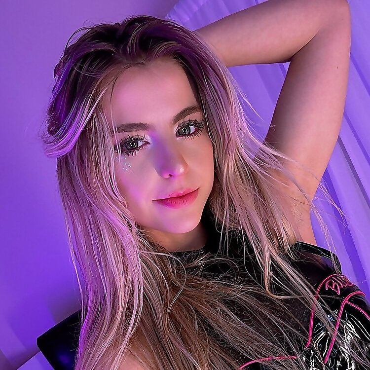 Valarie Storm