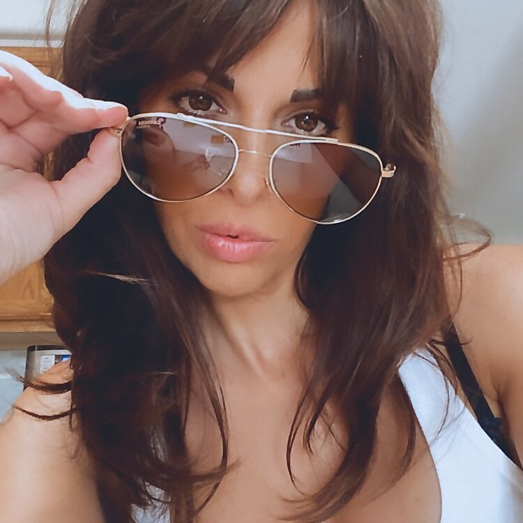 Eva Long