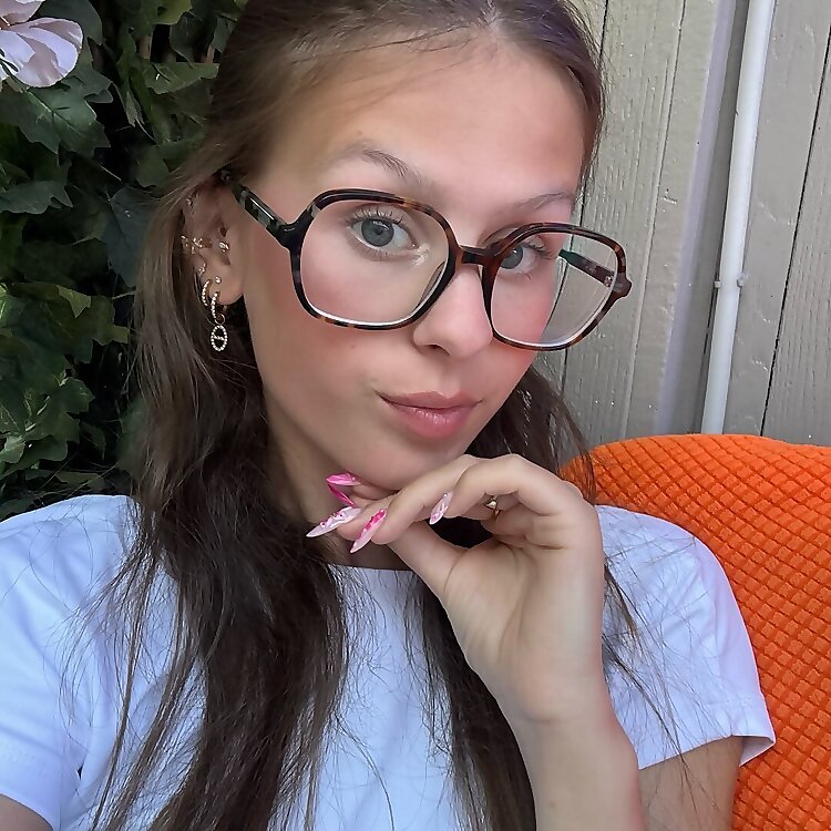 Nina Naillss