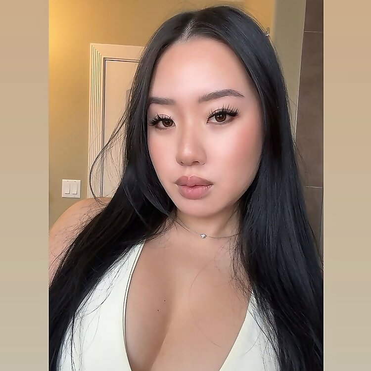 Chrissie Ha