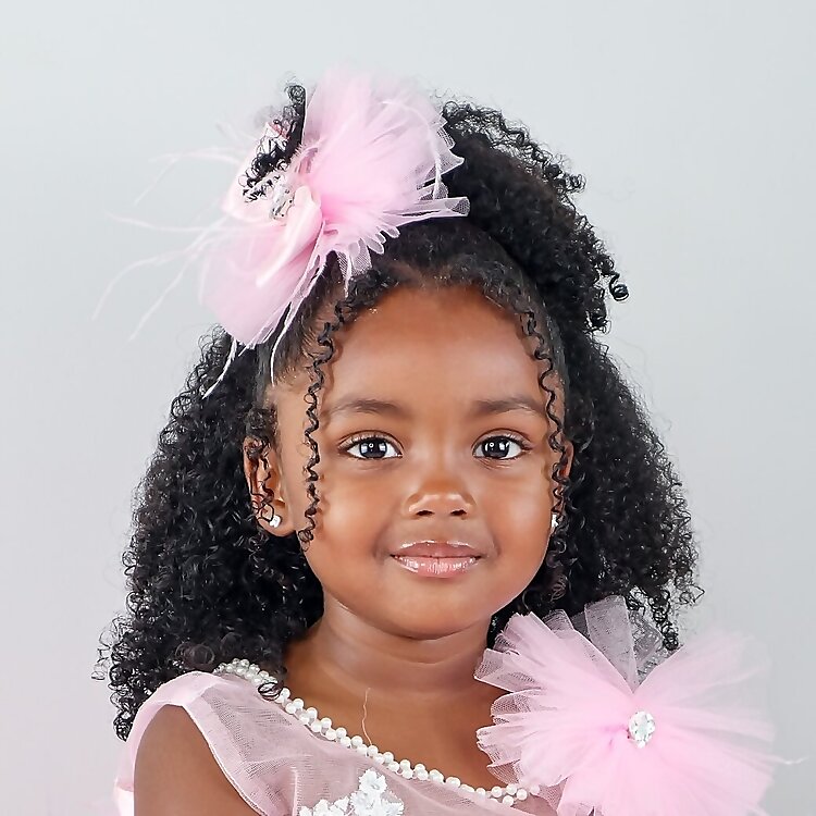 Myra-Mae Davis 