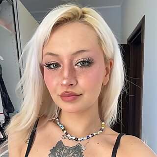 Top 60 Skinny OnlyFans Influencers in 2026