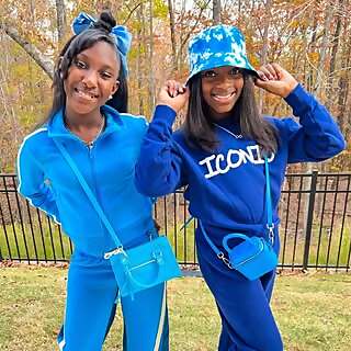 Cali & Leah 