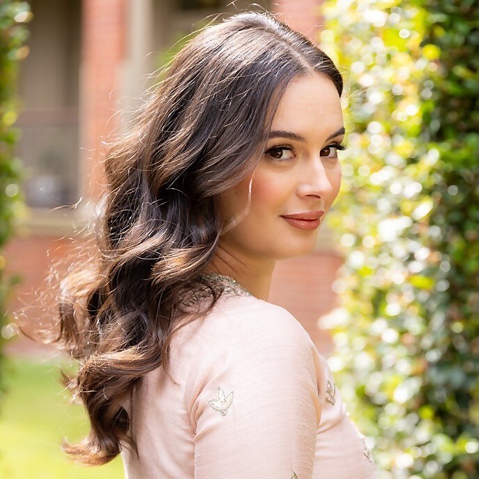 Evelyn Sharma