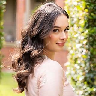 Evelyn Sharma