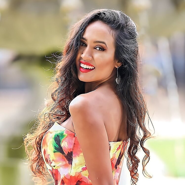 Erika Vilares