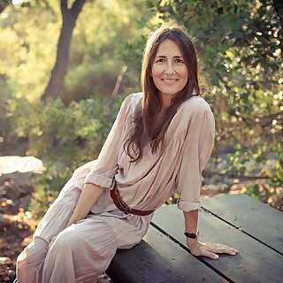 Anna Oster