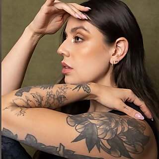 Dana Paola M.