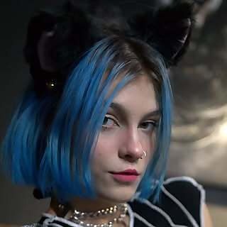 Trixy Blue