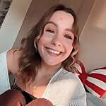 Elle Ellis