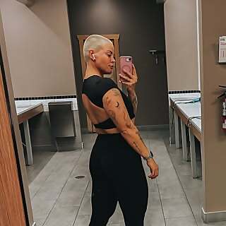 Alexandra Hould