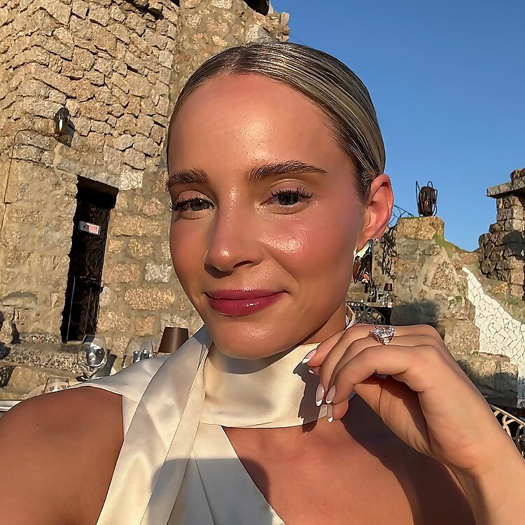 Madeline Acquilano