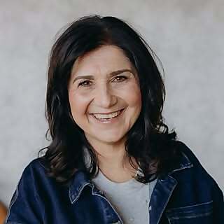Vicki Simpson
