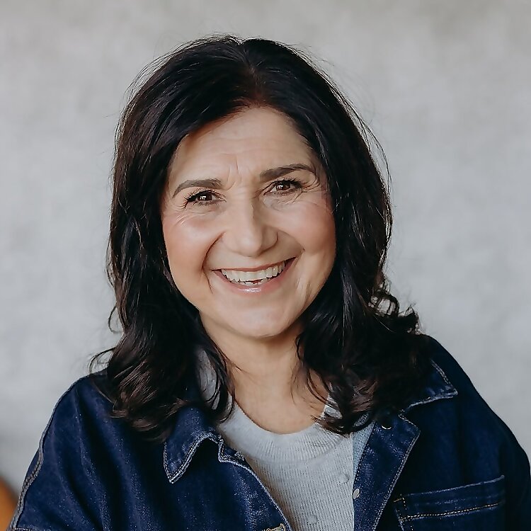 Vicki Simpson
