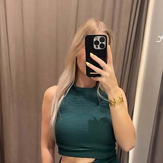 Larissa Hollt