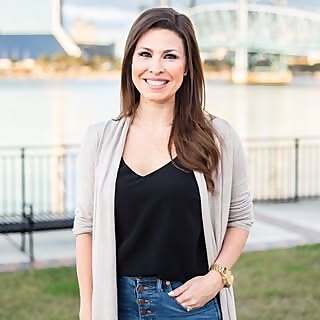 Dr. Erin